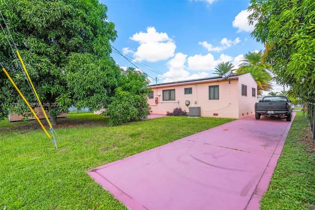 1220 NW 91st St, Miami FL 33147 - Miami, FL - Photo 2