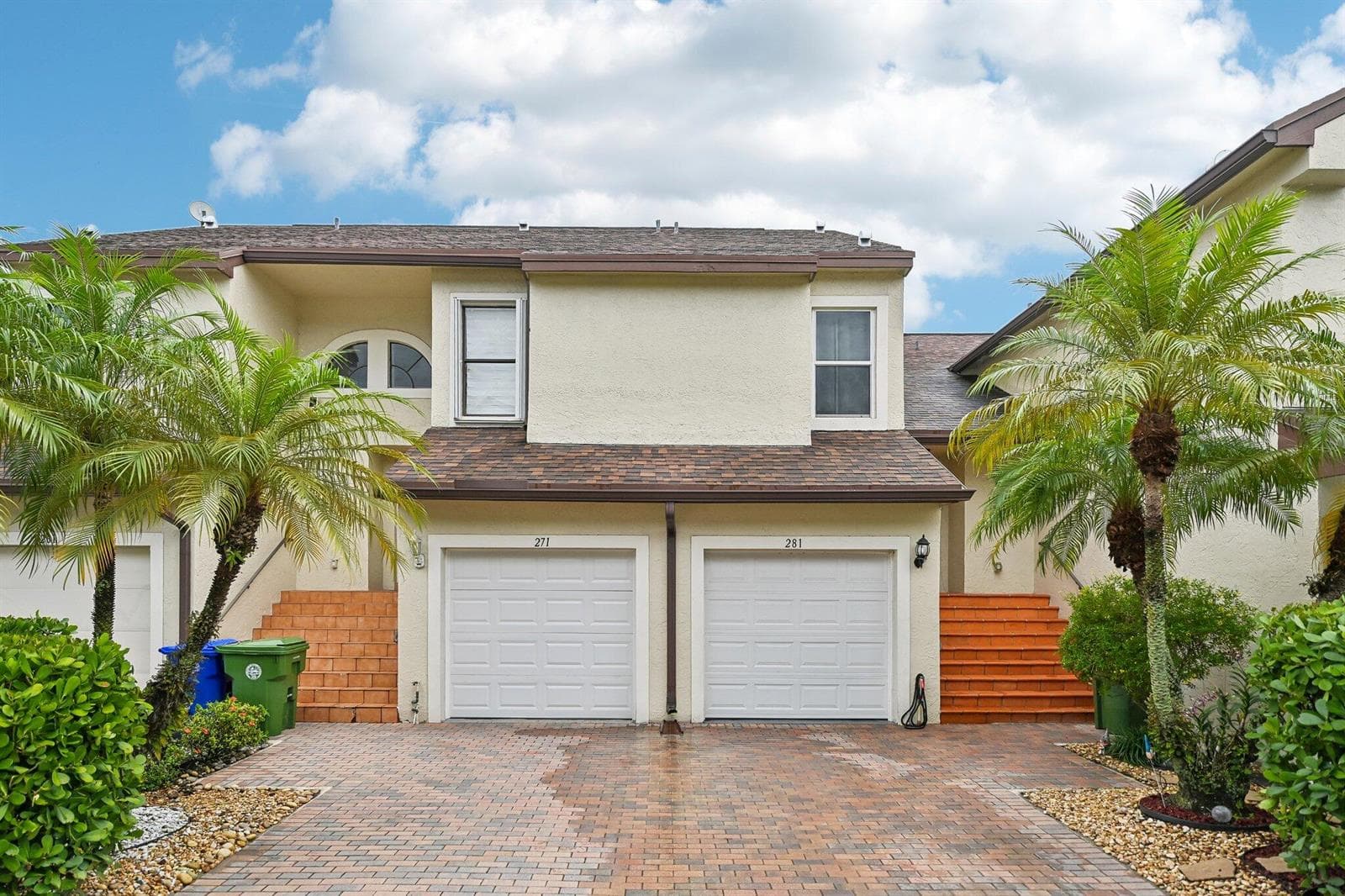 281 SW 95TH Terrace, Pembroke Pines FL 33025 - Pembroke Pines, FL - Photo 1