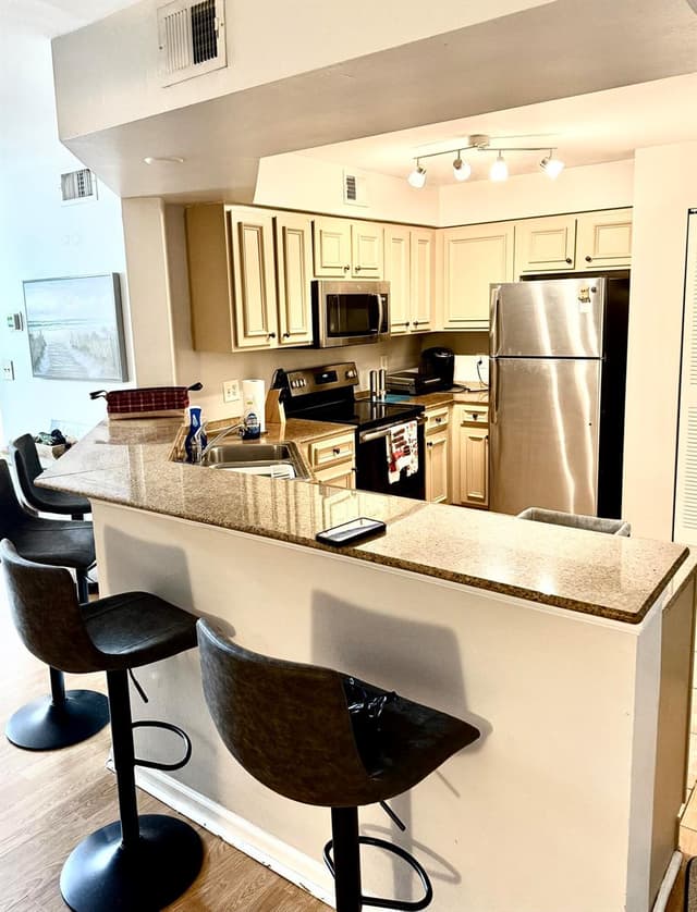 400 Scotia Drive # 305, Hypoluxo FL 33462 - Hypoluxo, FL - Photo 4