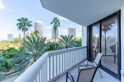 2000 Island Blvd # 609, Aventura FL 33160 - Aventura, FL - Photo 7
