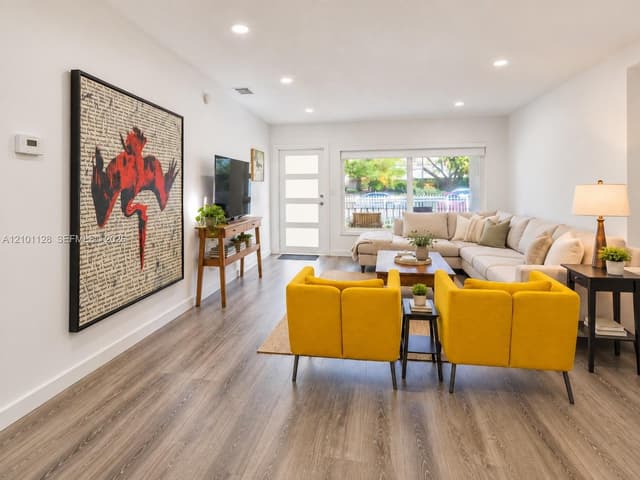 2520 SW 22nd Ter, Miami FL 33145 - Miami, FL - Photo 4