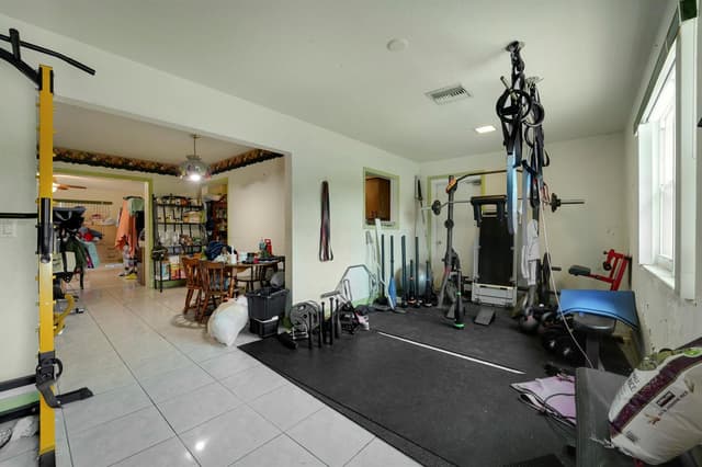1008 Francis Street, West Palm Beach FL 33405 - West Palm Beach, FL - Photo 4