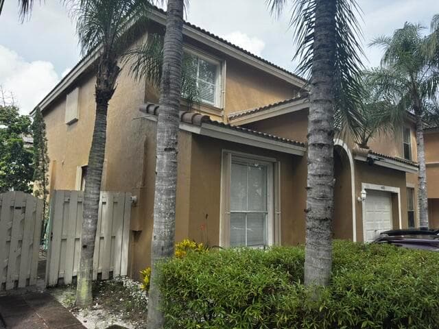 4083 LAKE TAHOE Circle, West Palm Beach FL 33409 - West Palm Beach, FL - Photo 2
