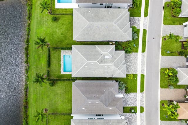 8095 CRYSTAL DOWNS Avenue, Boca Raton FL 33434 - Boca Raton, FL - Photo 3