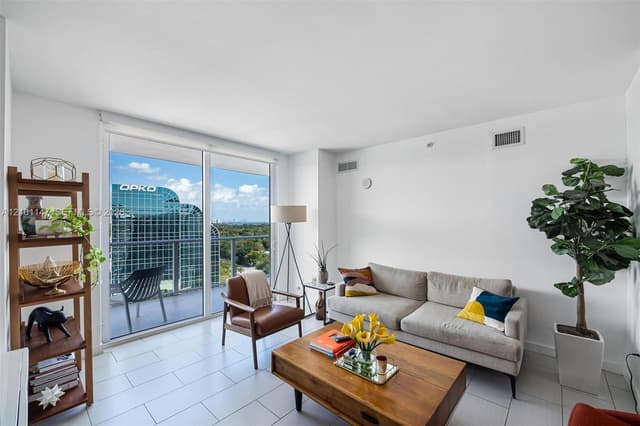 4250 Biscayne Blvd # 1605, Miami FL 33137 - Miami, FL - Photo 3