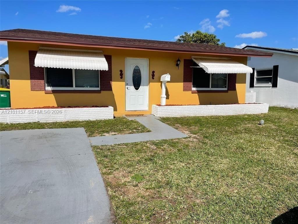 4929 NW 54th Ct, Tamarac FL 33319 - Tamarac, FL - Photo 1