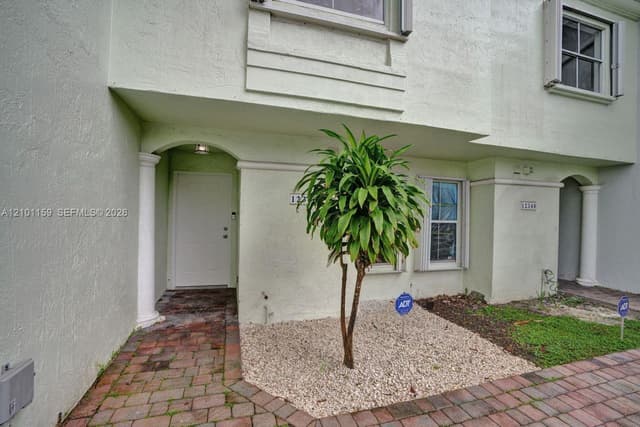 12346 NW 11th Ln # 1009, Miami FL 33182 - Miami, FL - Photo 2