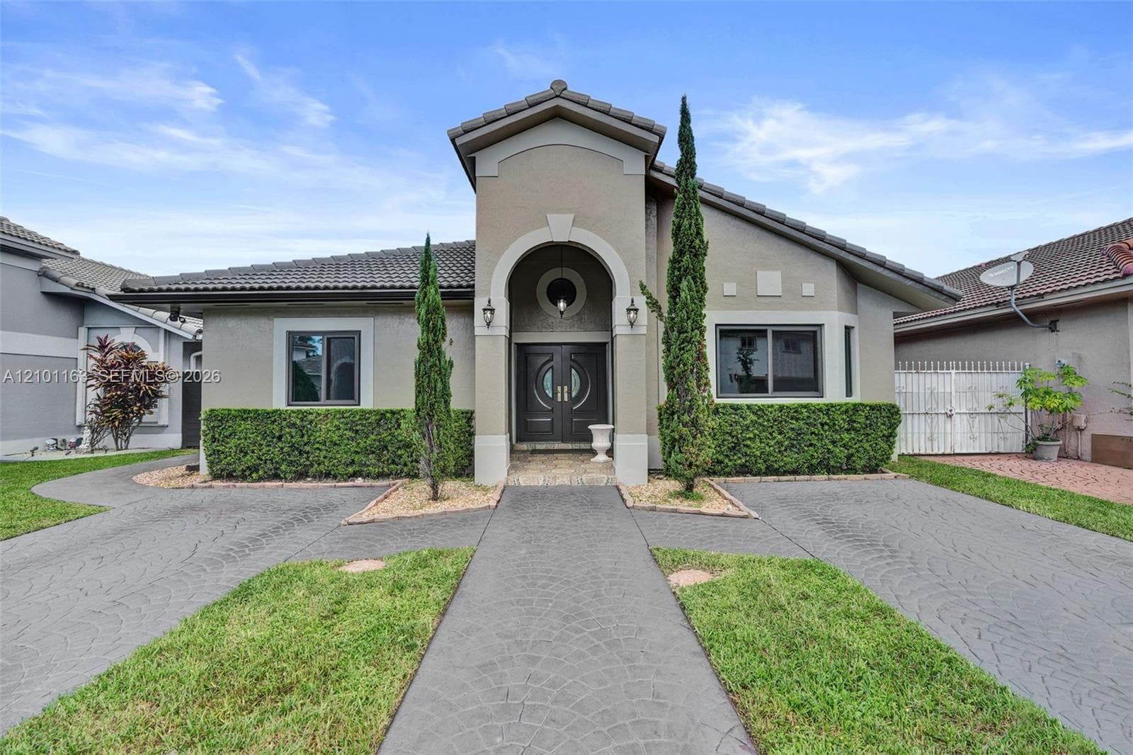 8741 NW 141st Ter, Miami Lakes FL 33018