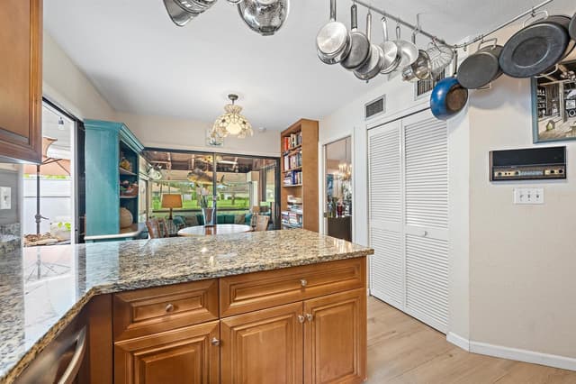 17050 Traverse Circle, Jupiter FL 33477 - Jupiter, FL - Photo 5