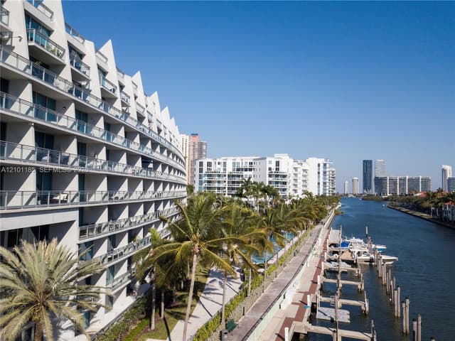 2950 NE 188th St # 349, Aventura FL 33180 - Aventura, FL - Photo 3