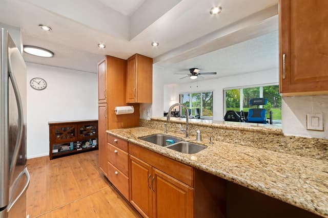 6735 NW 62nd Street, Tamarac FL 33321 - Tamarac, FL - Photo 7