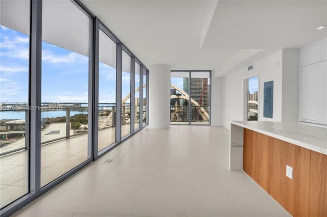1400 Biscayne # 1901, Miami FL 33132 - Miami, FL - Photo 5