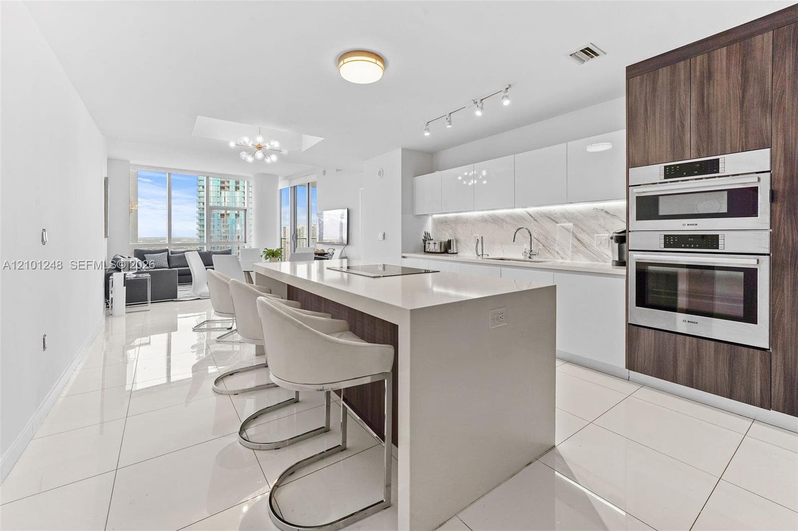 851 NE 1st Ave # 2601, Miami FL 33132 - Miami, FL - Photo 1