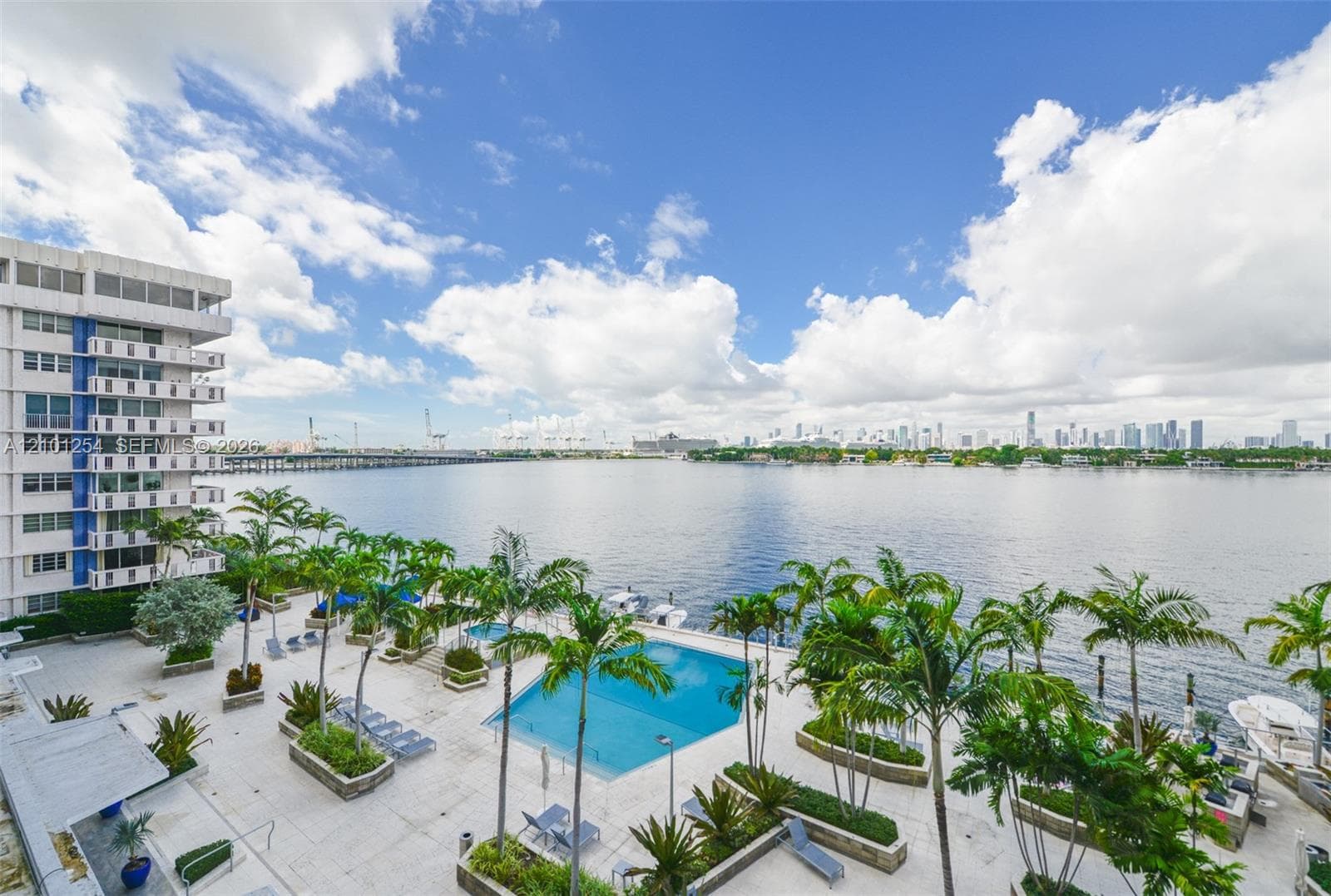 800 West Ave # 629, Miami Beach FL 33139 - Miami Beach, FL - Photo 1