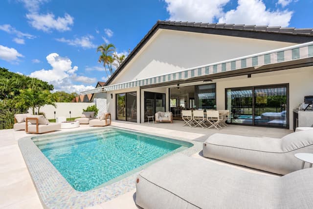 11120 Clover Leaf Circle, Boca Raton FL 33428 - Boca Raton, FL - Photo 2