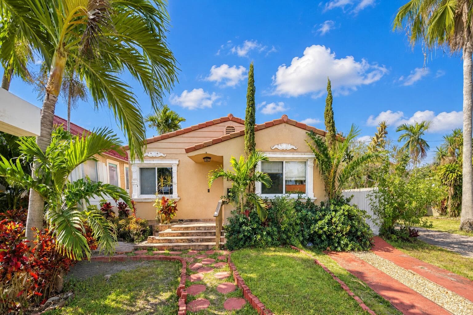1624 VAN BUREN Street, Hollywood FL 33020
