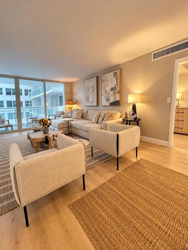 2030 S Ocean Dr # 1004, Hallandale Beach FL 33009 - Hallandale Beach, FL - Photo 2