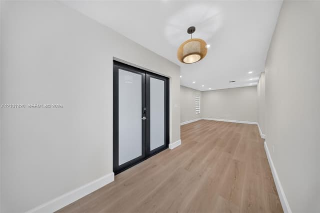 7020 Bamboo St, Miami Lakes FL 33014 - Miami Lakes, FL - Photo 2