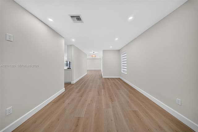 7020 Bamboo St, Miami Lakes FL 33014 - Miami Lakes, FL - Photo 3