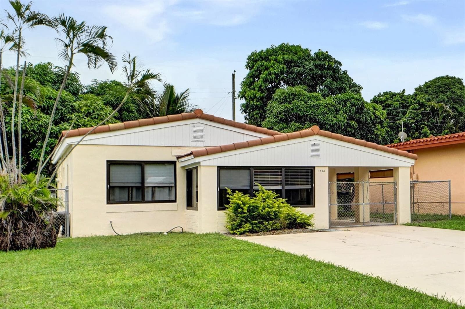 1532 NE 173RD Street, North Miami Beach FL 33162 - North Miami Beach, FL - Photo 1