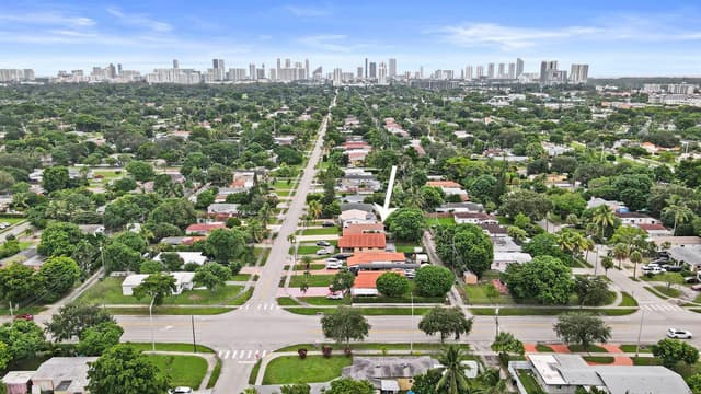 1532 NE 173RD Street, North Miami Beach FL 33162 - North Miami Beach, FL - Photo 4