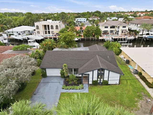 116 PERIWINKLE Drive, Hypoluxo FL 33462 - Hypoluxo, FL - Photo 3