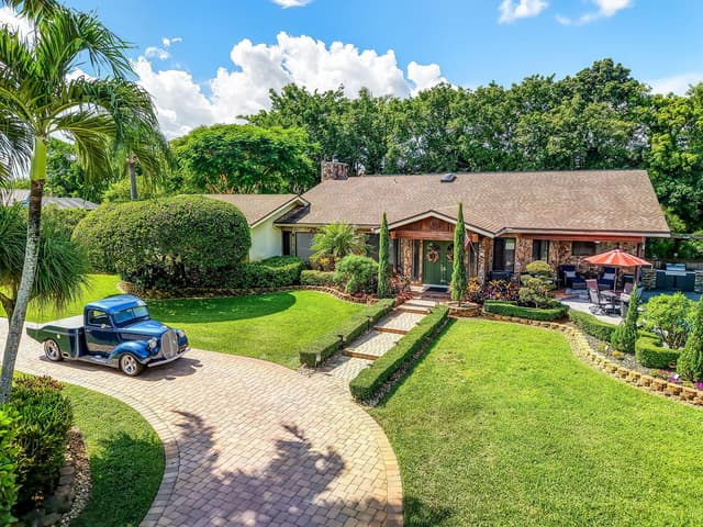 12380 NW 11TH Street, Plantation FL 33323 - Plantation, FL - Photo 2