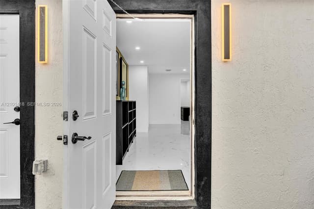923 NW 110th St, Miami FL 33168 - Miami, FL - Photo 7