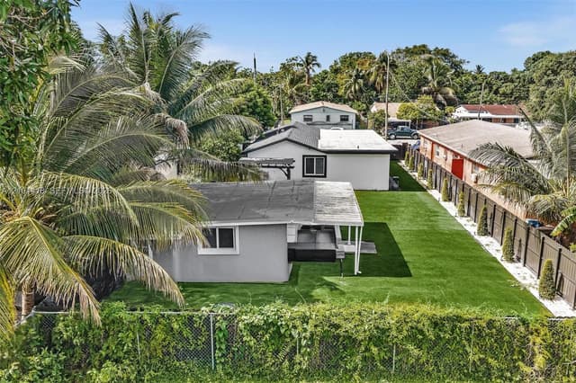 923 NW 110th St, Miami FL 33168 - Miami, FL - Photo 4