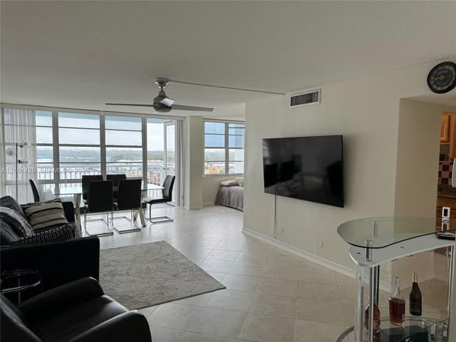 301 174th St # 1105, Sunny Isles Beach FL 33160 - Sunny Isles Beach, FL - Photo 6