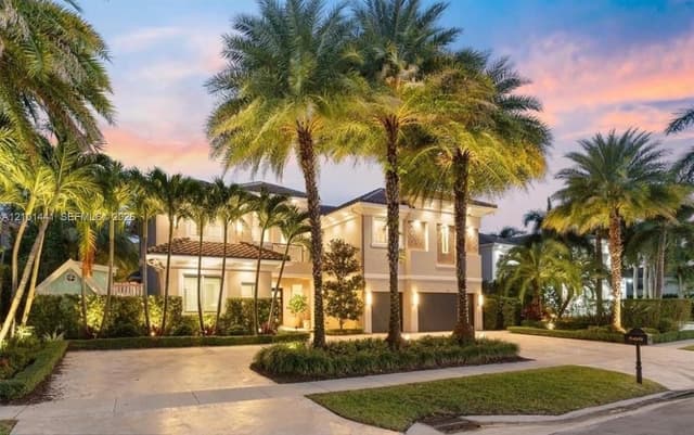 560 Coconut Palm Ter, Plantation FL 33324 - Plantation, FL - Photo 2