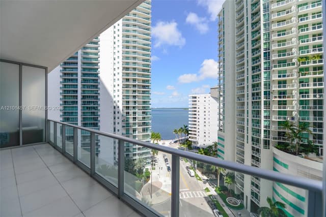 1300 Brickell Bay Dr # 1203, Miami FL 33131 - Miami, FL - Photo 2