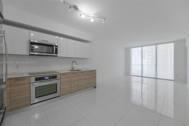 1300 Brickell Bay Dr # 1203, Miami FL 33131 - Miami, FL - Photo 4