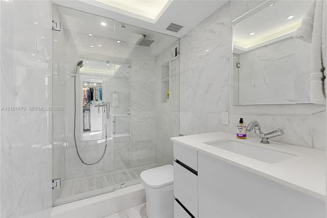 345 Ocean Dr # 705, Miami Beach FL 33139 - Miami Beach, FL - Photo 6