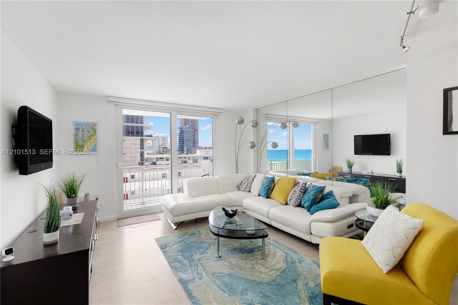 345 Ocean Dr # 812, Miami Beach FL 33139