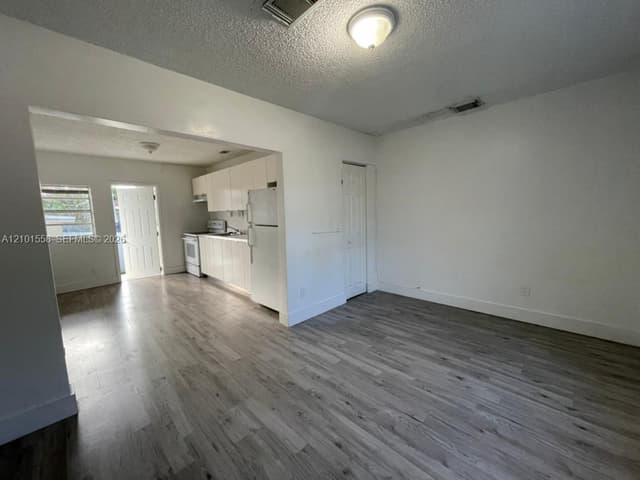 1730 SW 72nd Ct, Miami FL 33155 - Miami, FL - Photo 5
