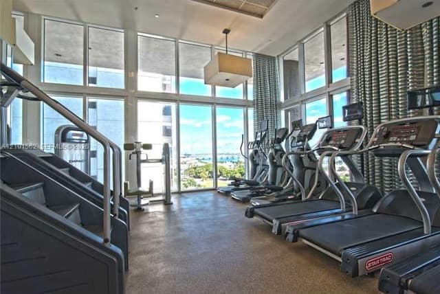 50 Biscayne Blvd # 1503, Miami FL 33132 - Miami, FL - Photo 5