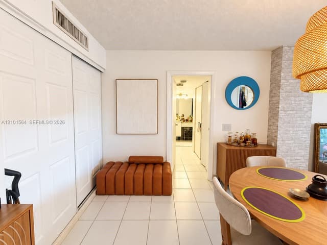 3101 N Country Club Dr # 307, Aventura FL 33180 - Aventura, FL - Photo 5
