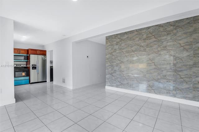 7612 Plantation Blvd, Miramar FL 33023 - Miramar, FL - Photo 6
