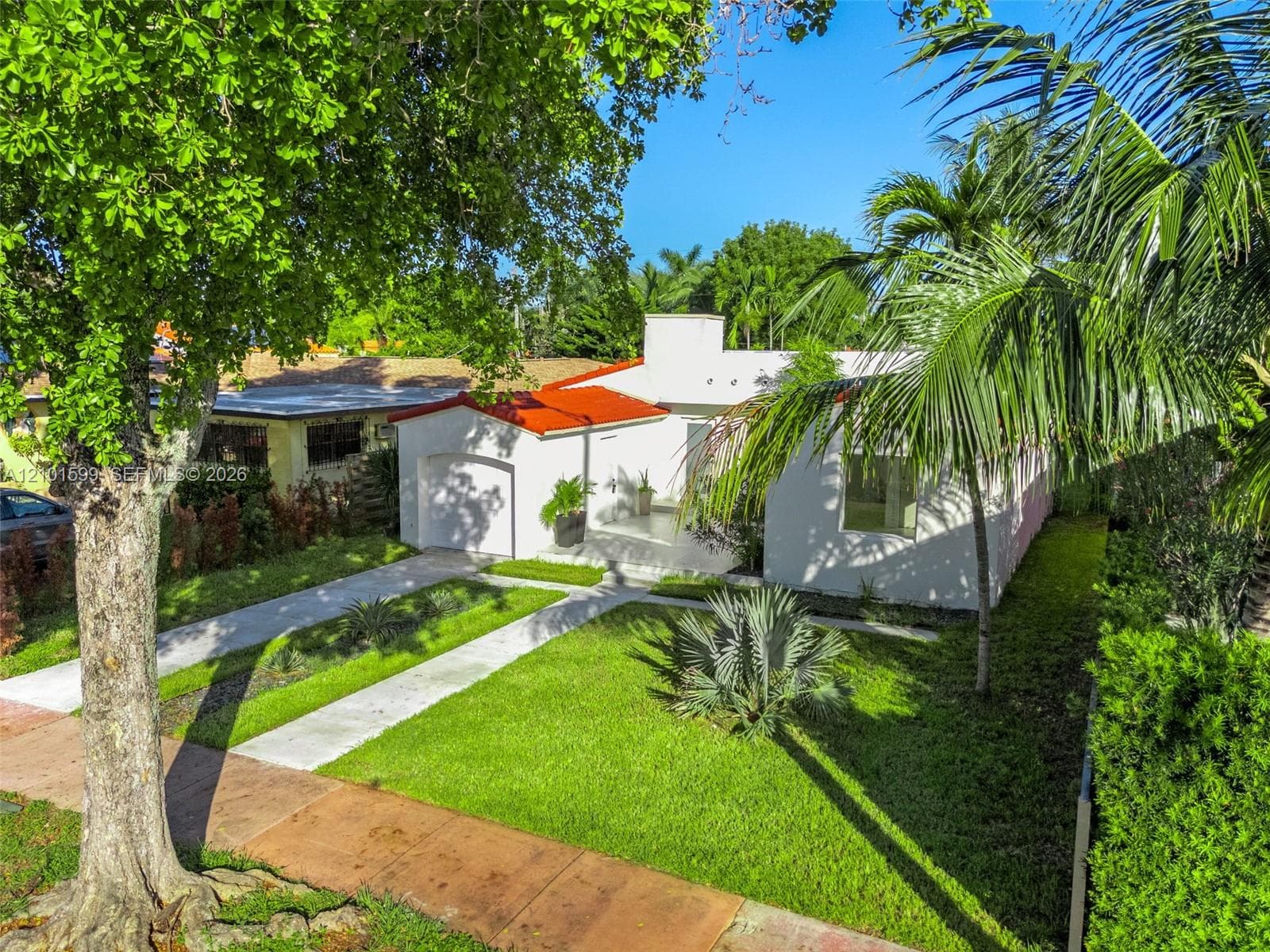 1371 71st St, Miami Beach FL 33141 - Miami Beach, FL - Photo 1