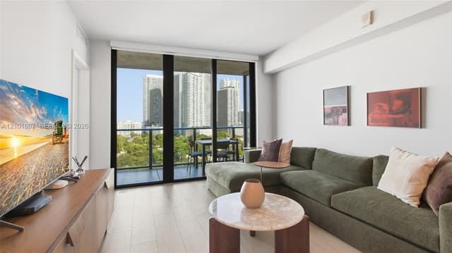 121 NE 34th St # 1106A, Miami FL 33137 - Miami, FL - Photo 2