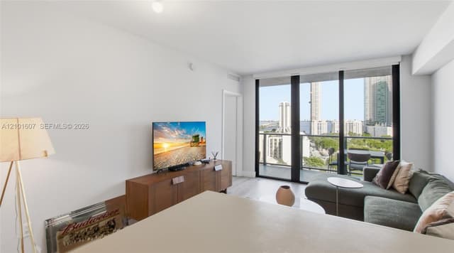 121 NE 34th St # 1106A, Miami FL 33137 - Miami, FL - Photo 4
