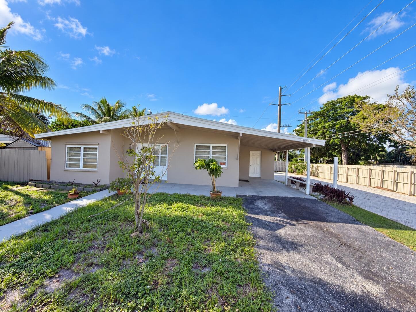 1500 NE 42ND Court, Pompano Beach FL 33064