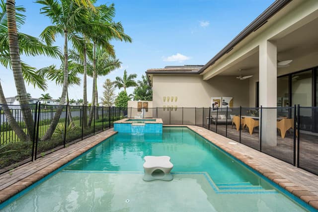 8556 CRYSTAL DOWNS Avenue, Boca Raton FL 33434 - Boca Raton, FL - Photo 2
