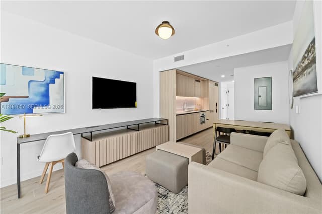 225 N Miami Ave # 912, Miami FL 33128 - Miami, FL - Photo 6