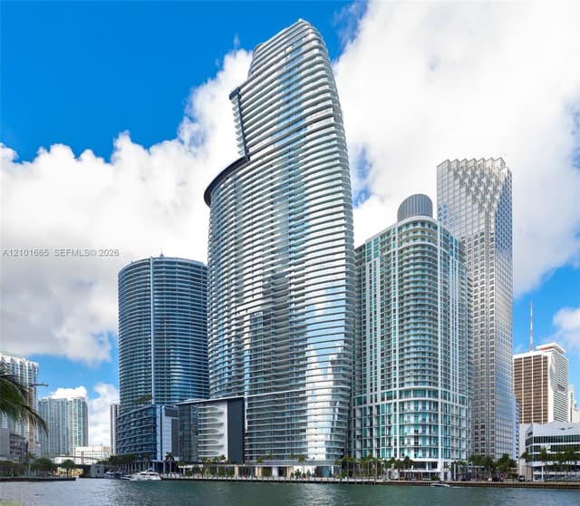 300 Biscayne Boulevard Way # 1205C, Miami FL 33131 - Miami, FL - Photo 2
