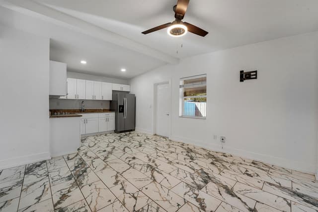 130 PLUM TREE Drive, Lake Worth FL 33462 - Lake Worth, FL - Photo 5