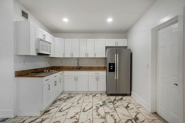 130 PLUM TREE Drive, Lake Worth FL 33462 - Lake Worth, FL - Photo 4