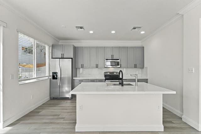712 SE 2nd Street, Pompano Beach FL 33060 - Pompano Beach, FL - Photo 6