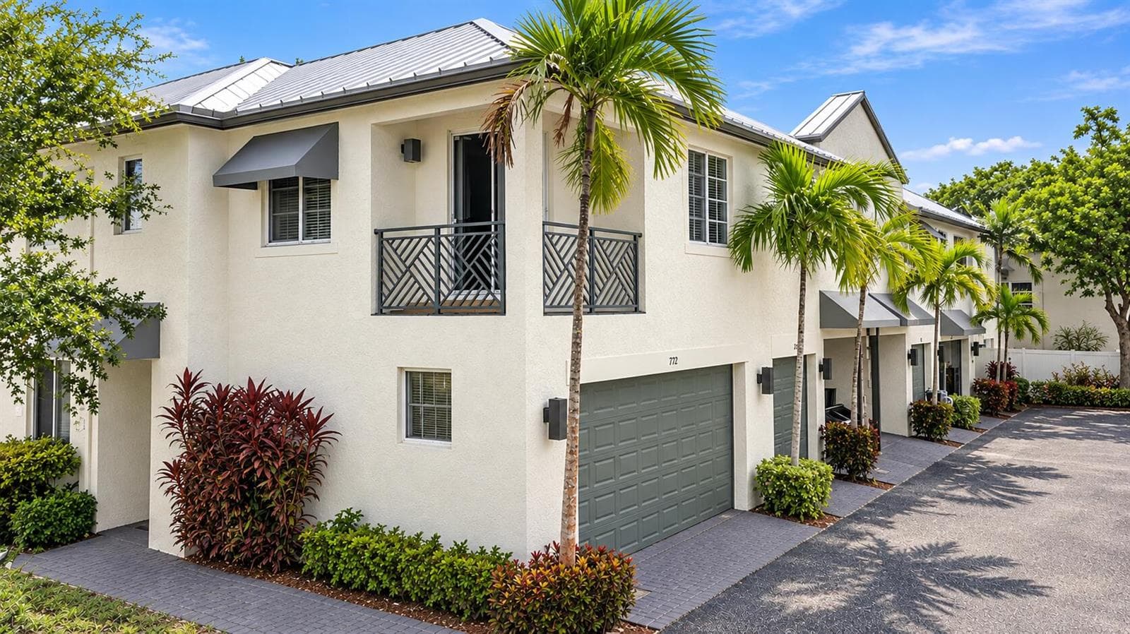 712 SE 2nd Street, Pompano Beach FL 33060
